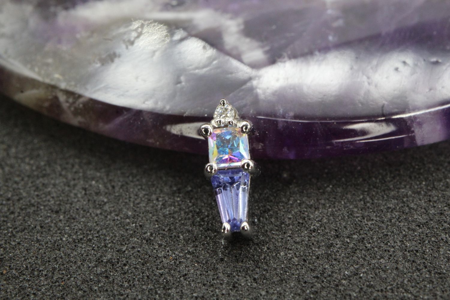 Threaded White Gold Kappa Top, Gauge: 16ga, Stone: White CZ, Mercury Mist Topaz, &amp; Tanzanite
