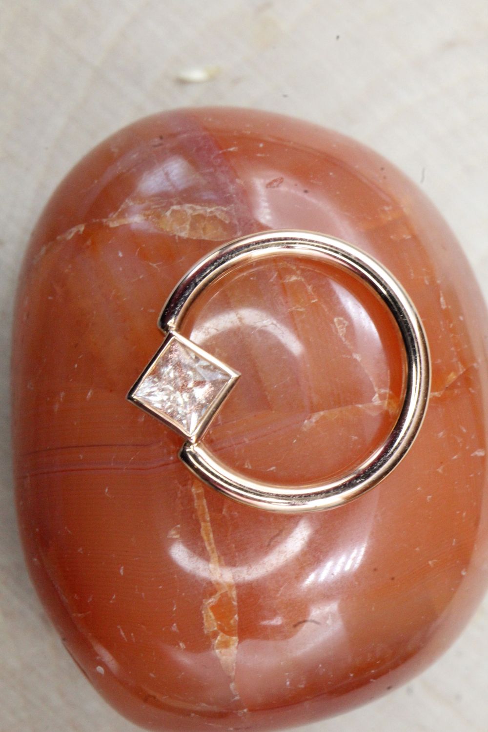 Rose Gold Princess Bezel Seam Ring, Size: 16ga 3/8&#39;&#39;, Stone: Oregon Sunstone