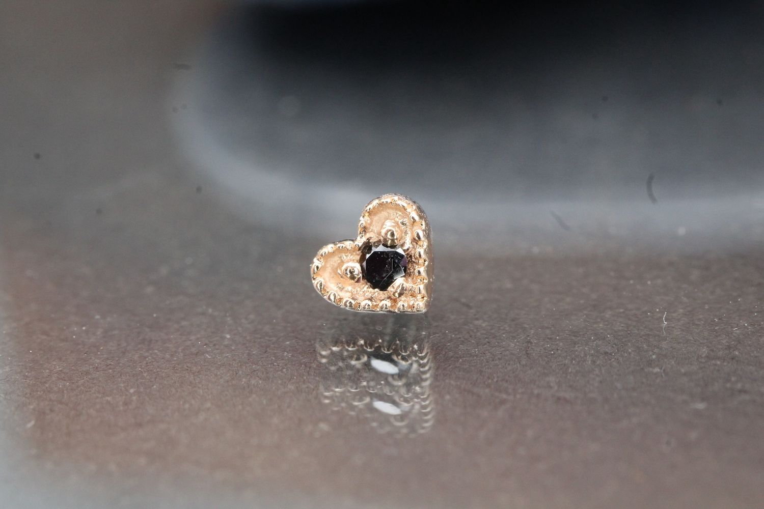 Threaded Rose Gold Heart Harlequin