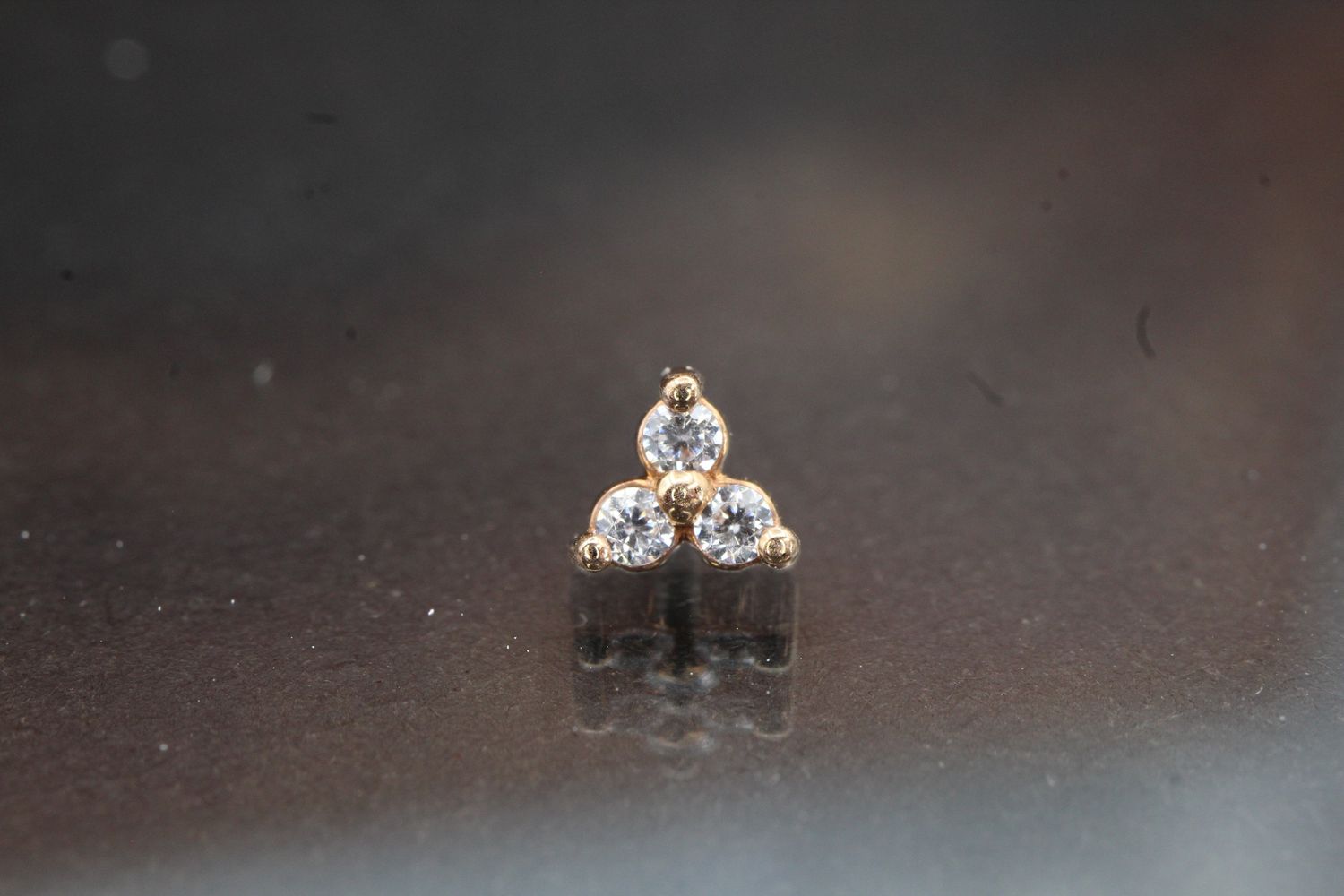 Threaded Rose Gold Tri Prong Cluster Top, Gauge: 18/16ga, Size: 3x1.25mm, Stone: White CZ