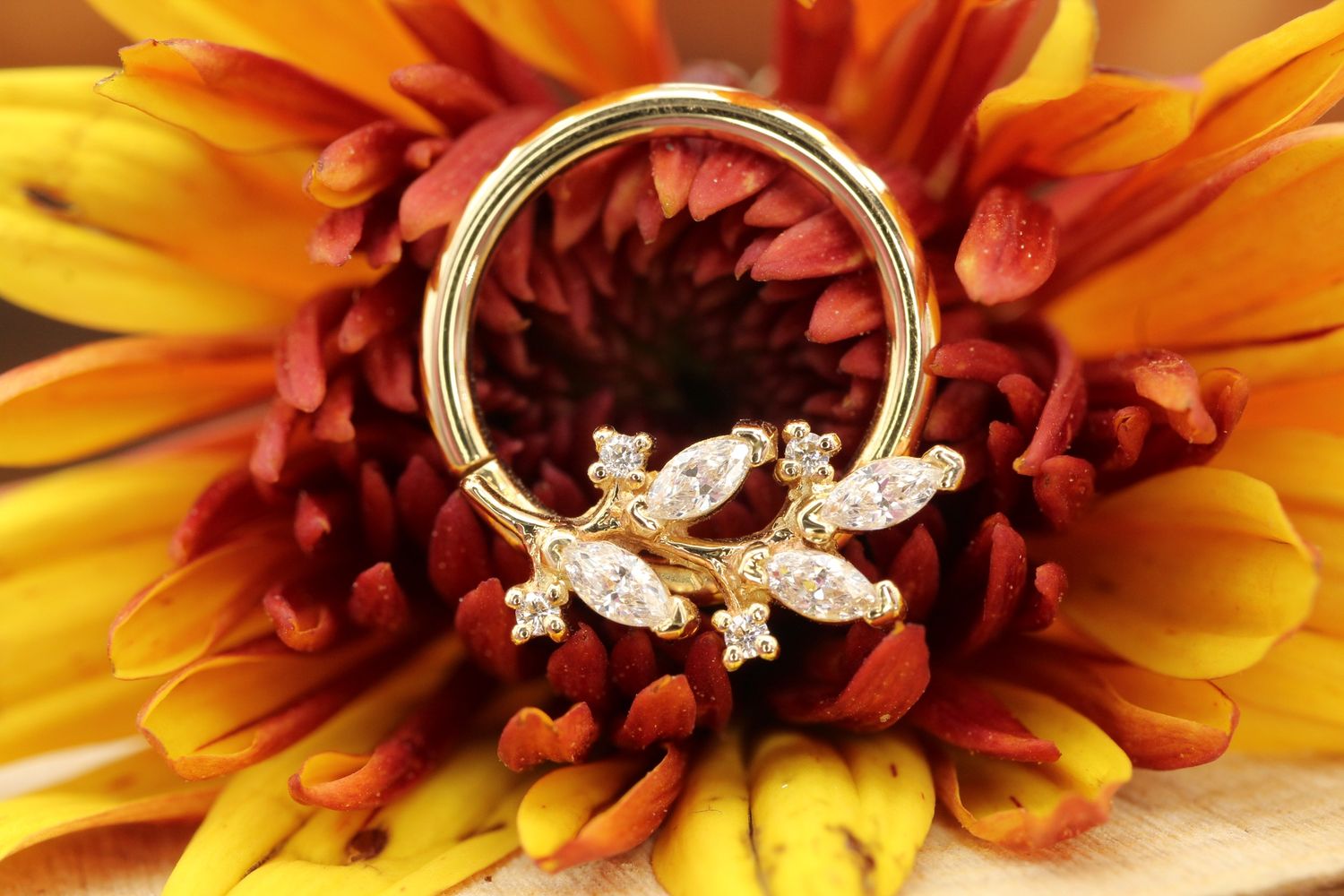 Yellow Gold Bittersweet Seam Ring, Size: 16ga 3/8&#39;&#39;, Stone: White CZ