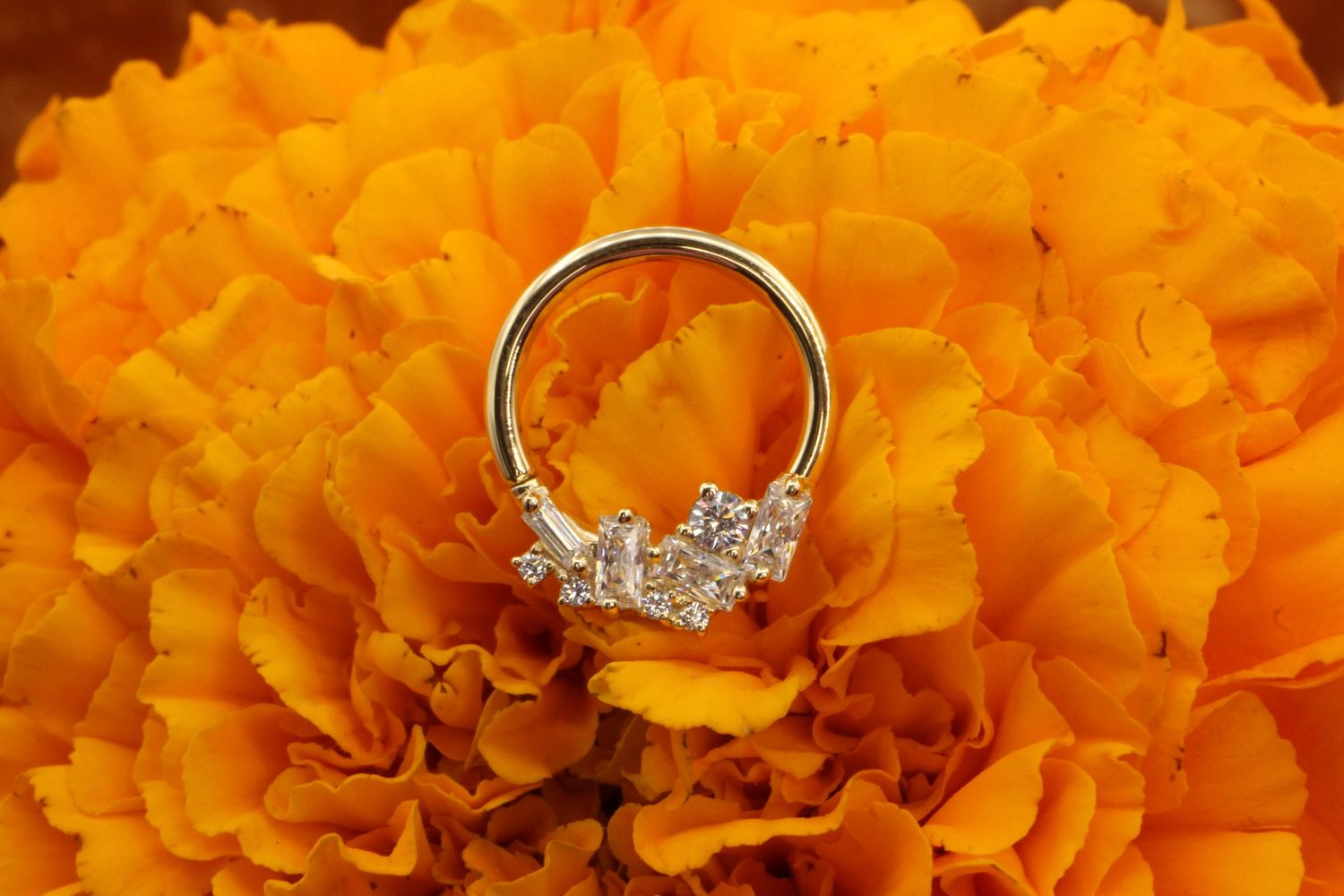 Yellow Gold Myriad Seam Ring