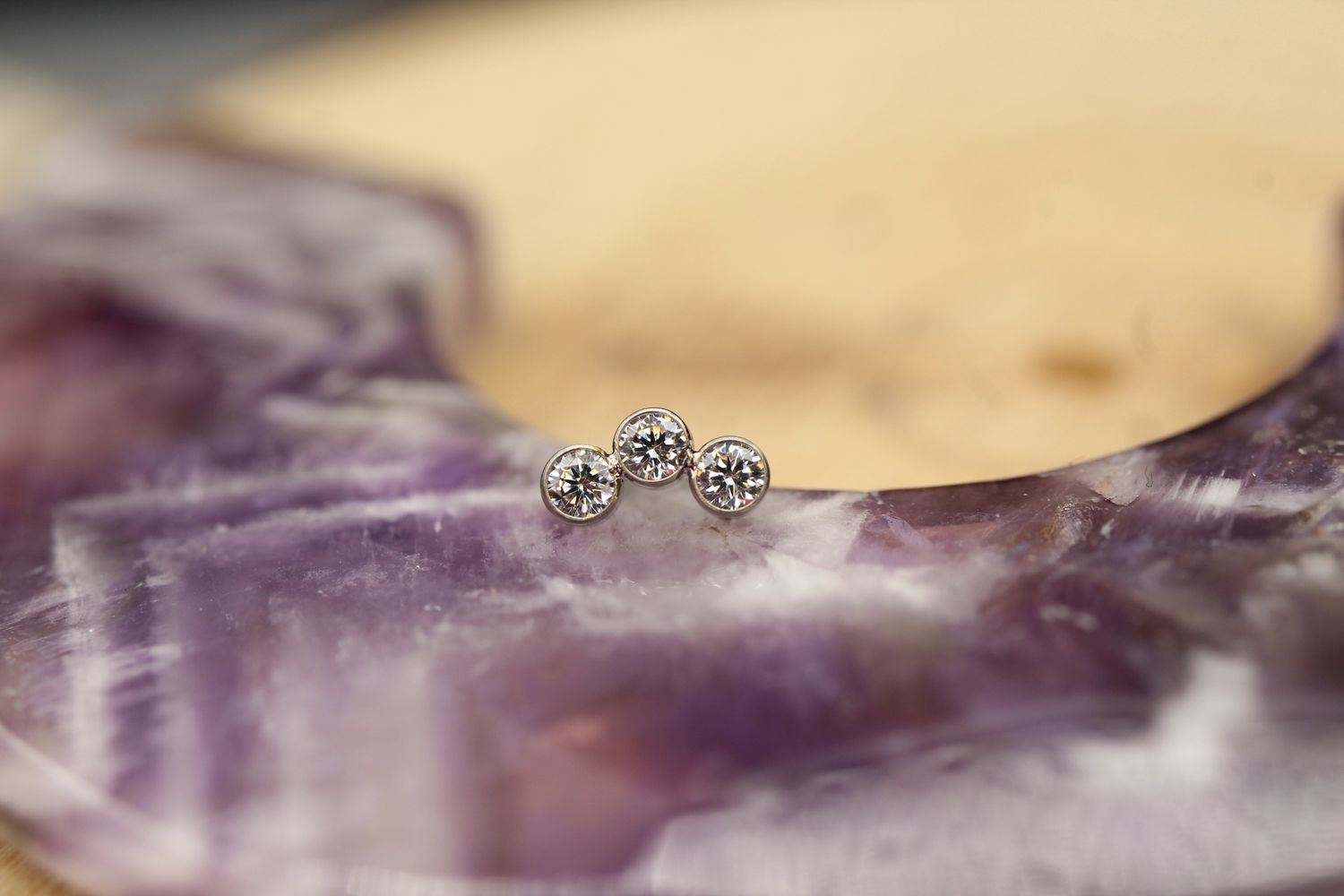 Threadless Titanium Petite Cluster Top