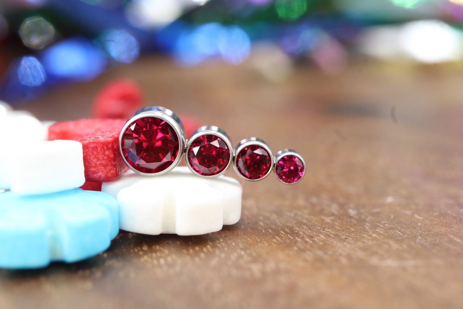 Threadless Titanium 4 Gem Bezel Cluster Top, Size: Straight, Stone: Ruby CZ, Style: 4x3x2.5x2mm