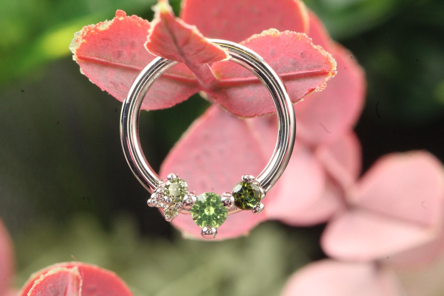 White Gold Ripple Seam Ring