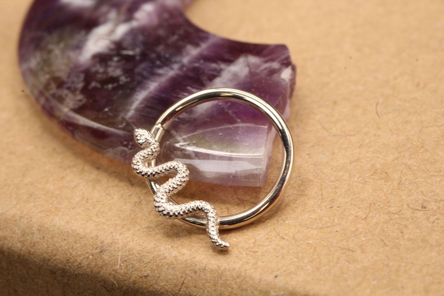 White Gold Delicate Snake Seam