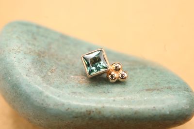 Threaded Rose Gold Princess Bezel with Tri-Bead Accent