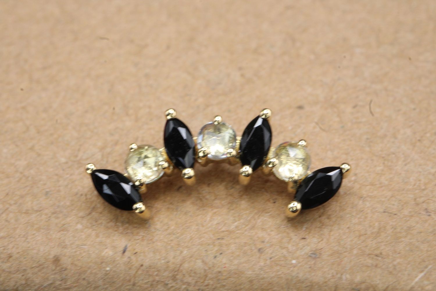 Threaded Yellow Gold 17mm Sara