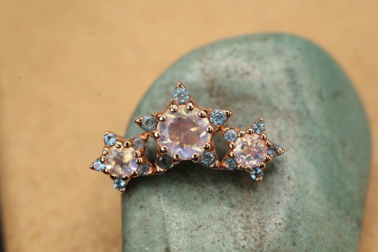 Threaded Rose Gold Celestia Top, Gauge: 14/12ga, Stone: Ice Blue Topaz &amp; Rainbow Moonstone