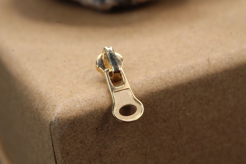 Yellow Gold Threaded Zipper Top