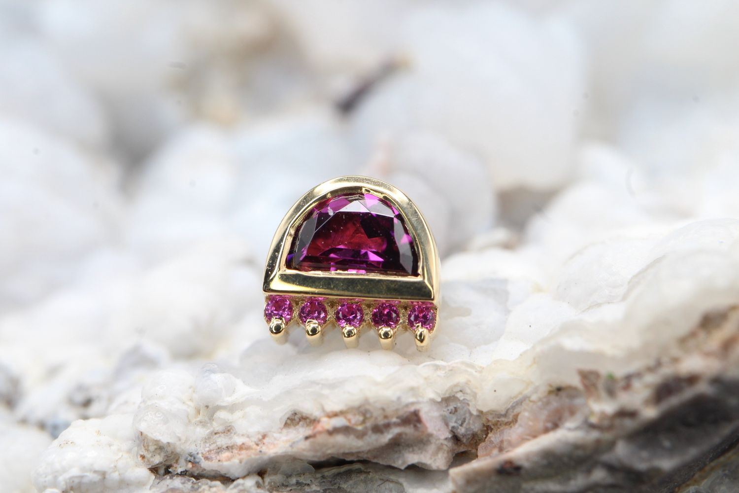 Threaded Yellow Gold Rhea Top, Gauge: 18/16ga, Stone: Rhodolite &amp; Hot Pink Sapphire