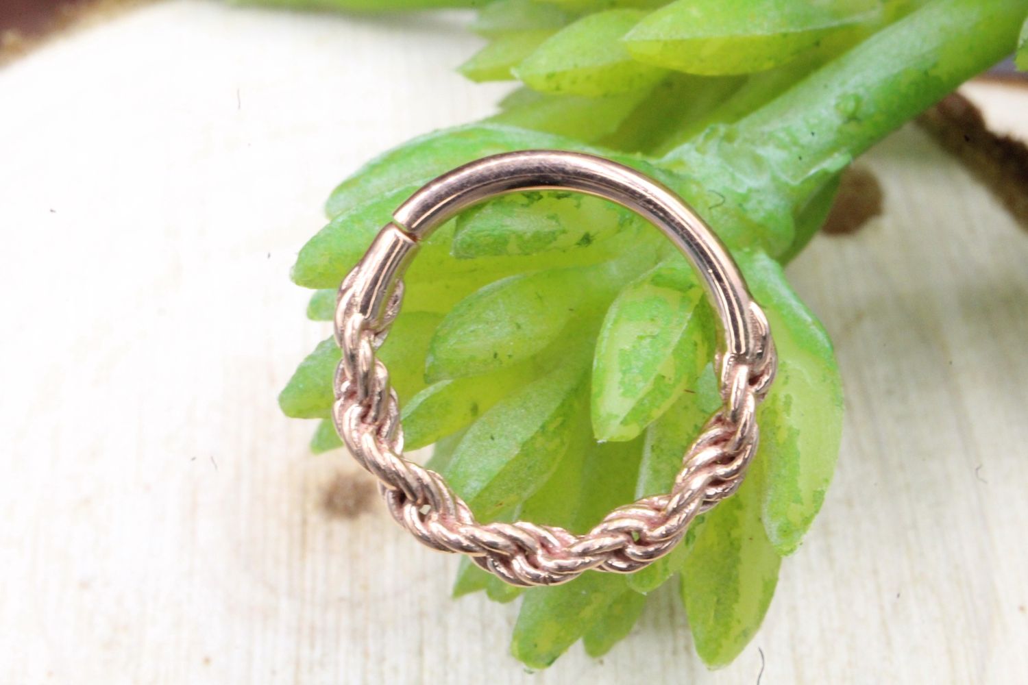 Rose Gold Rope Chain Seam Ring, Diameter: 7/16'', Gauge: 16g