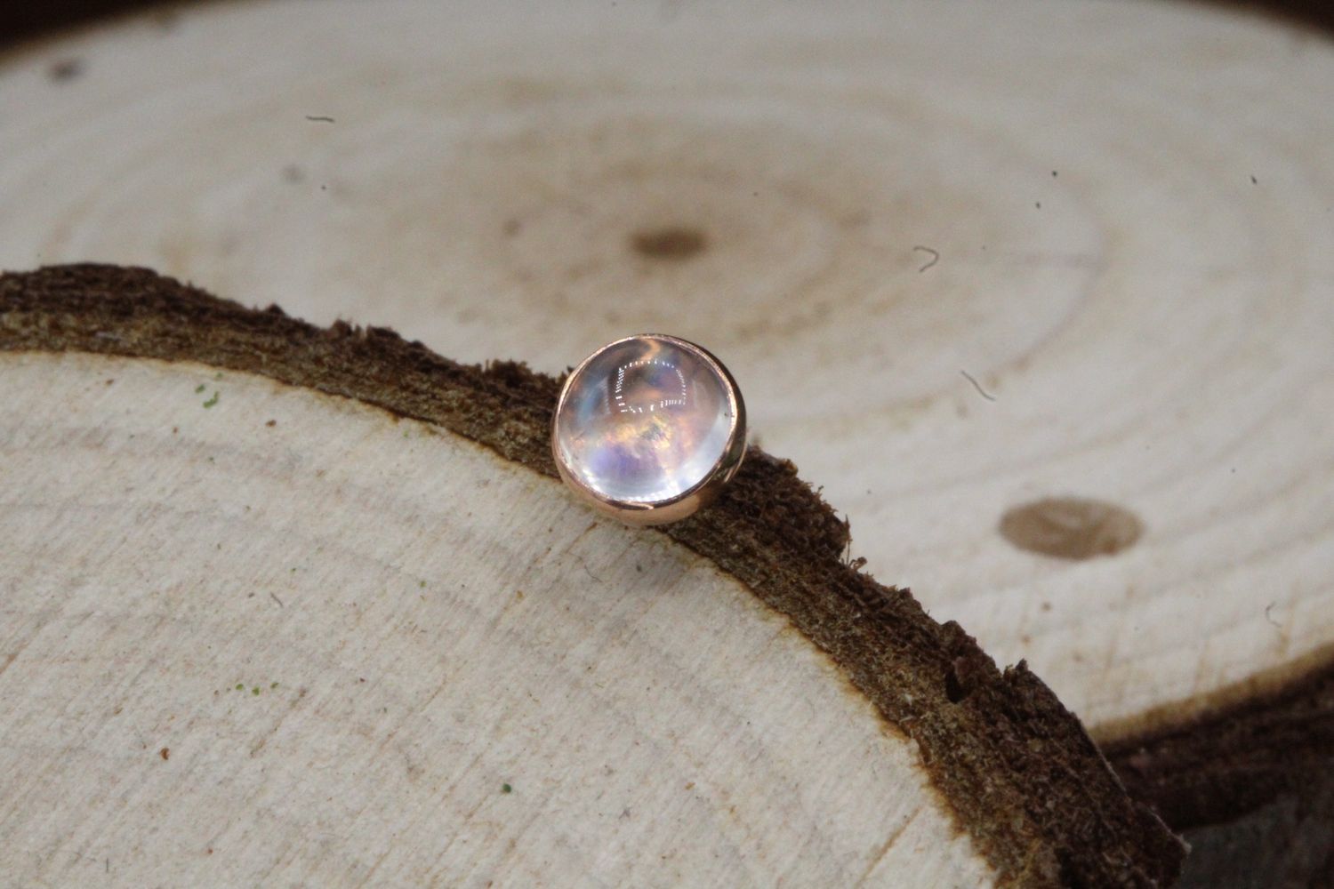 Threadless Rose Gold Metallo Cup Top