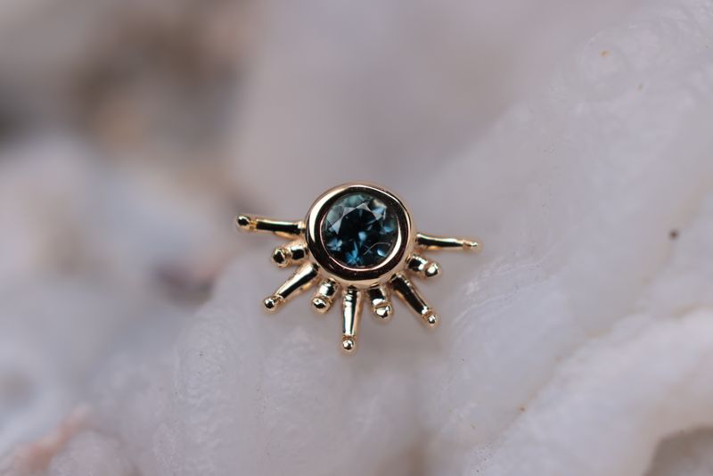 Threadless Yellow Gold 6.5mm Live To Tell