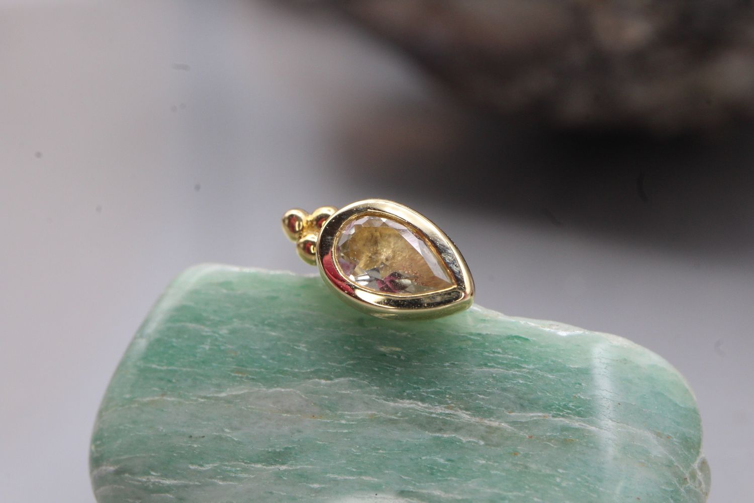 Threaded Yellow Gold  Beaded Pear, Gauge: 16ga, Stone: Green Quartz
