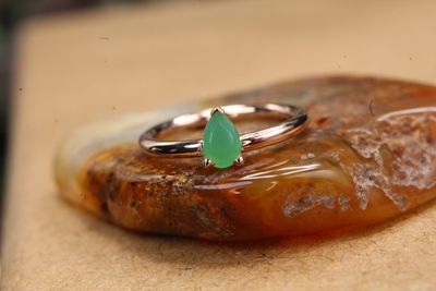 Rose Gold Fixed V Pear Seam Ring