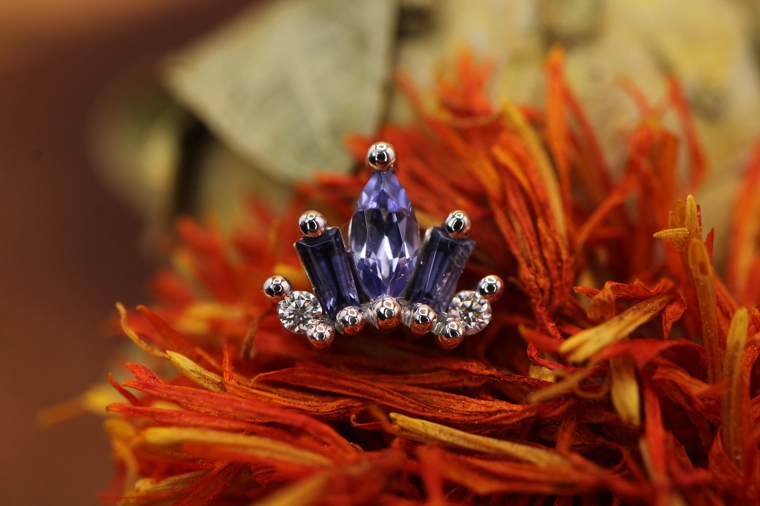 Threaded White Gold Mini La Princesa Top, Gauge: 18/16ga, Stone: Tanzanite, AA Iolite, &amp; VS1 White Diamond