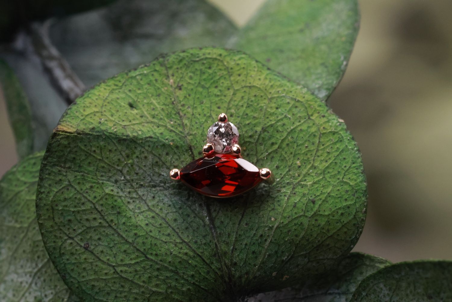 Threadless Rose Gold Matcha Top, Stone: Garnet &amp; Grey Diamond