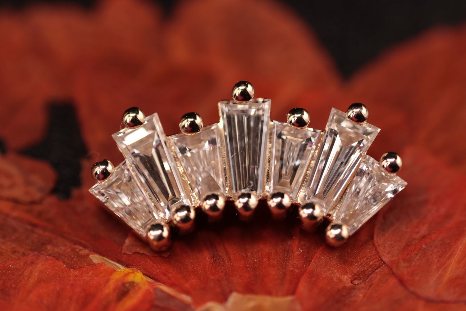 Threaded Yellow Gold Oceane 7 Top, Gauge: 14/12ga, Stone: White Diamond (VS1)