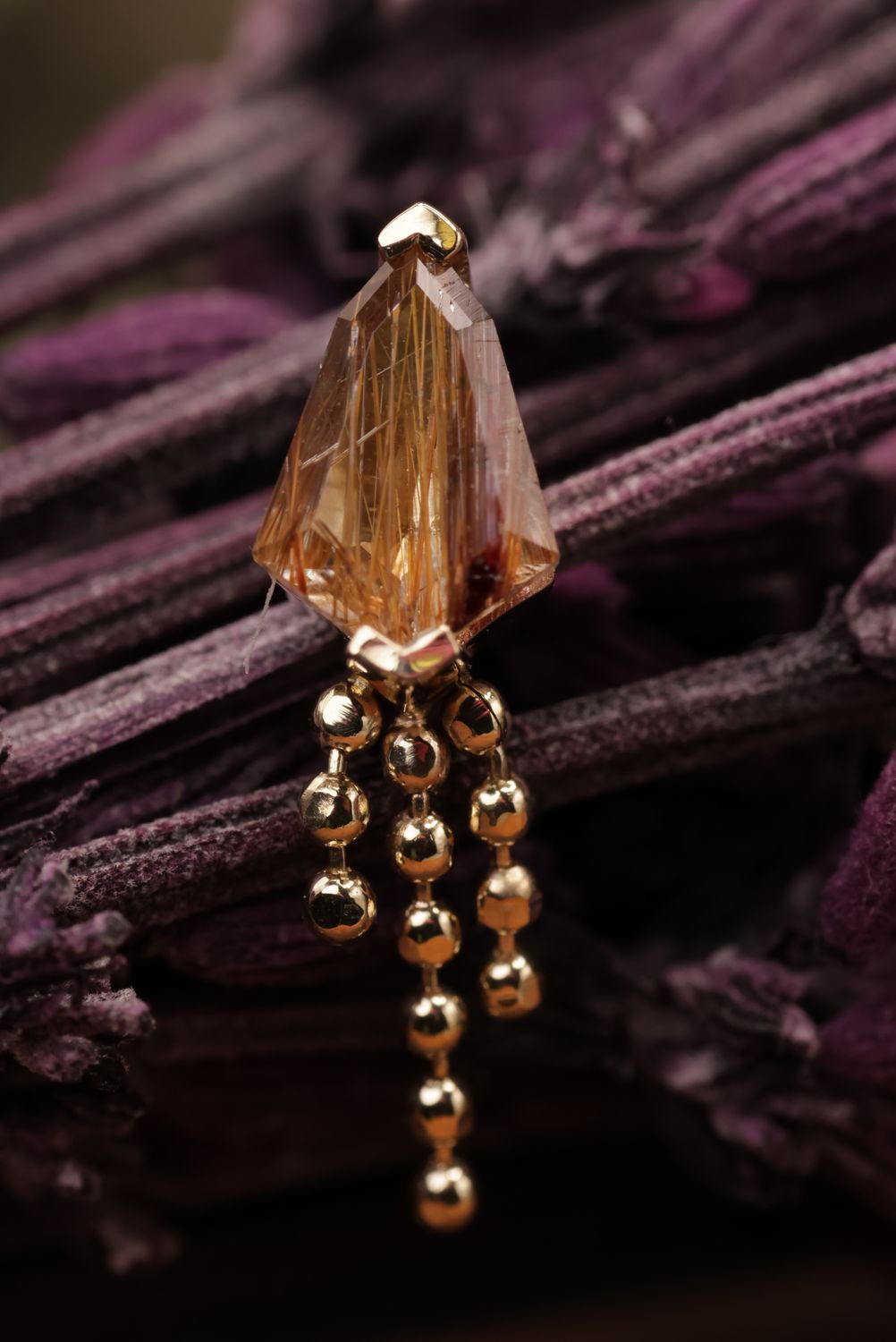 Threaded Yellow Gold Bellatrix Top, Gauge: 14/12ga, Stone: Copper Rutilated Quartz