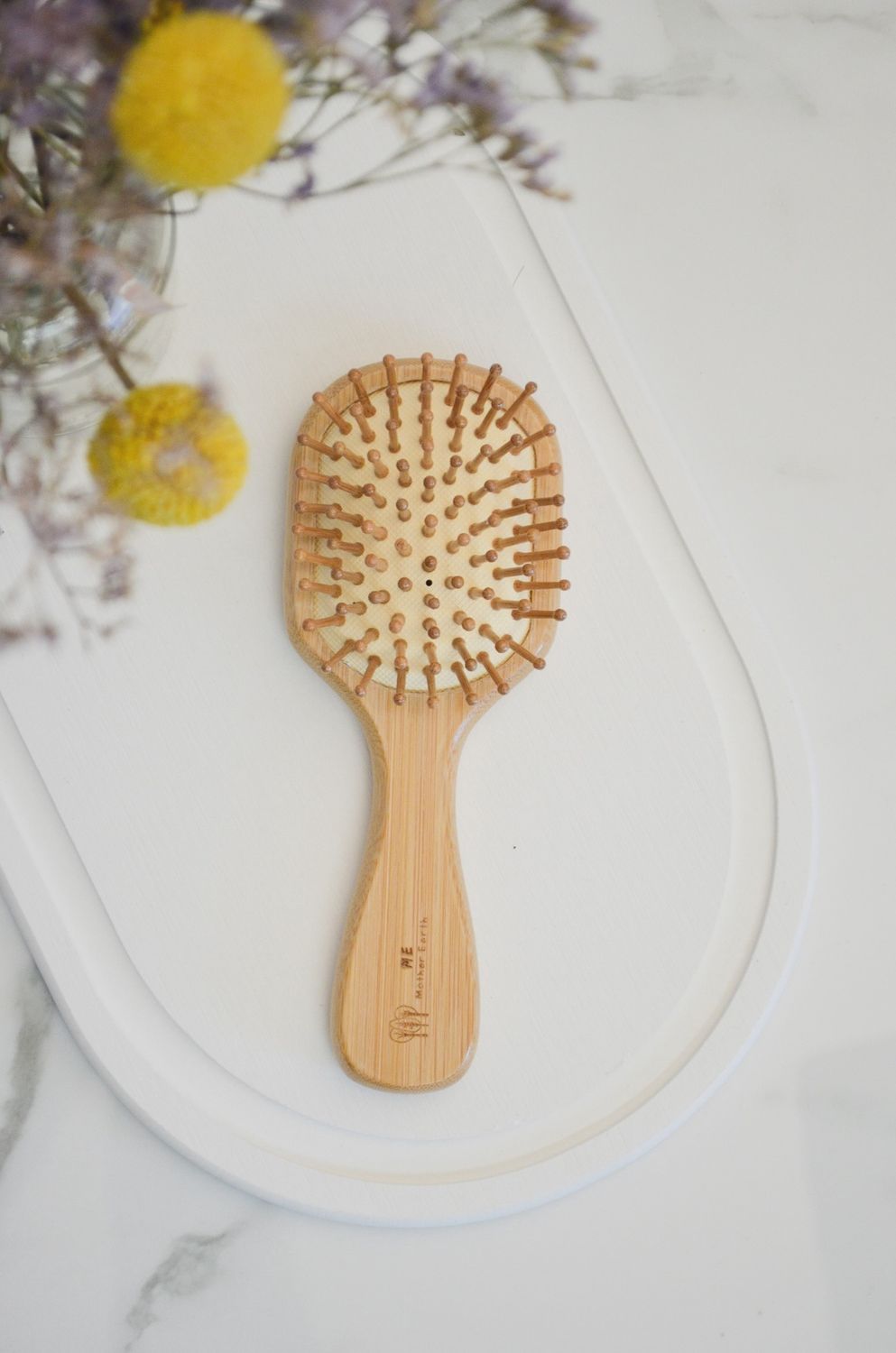 Hairbrush, Size: Travel size