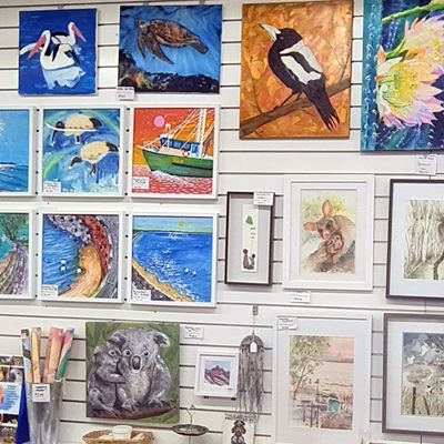 Paintings / Framed / Prints