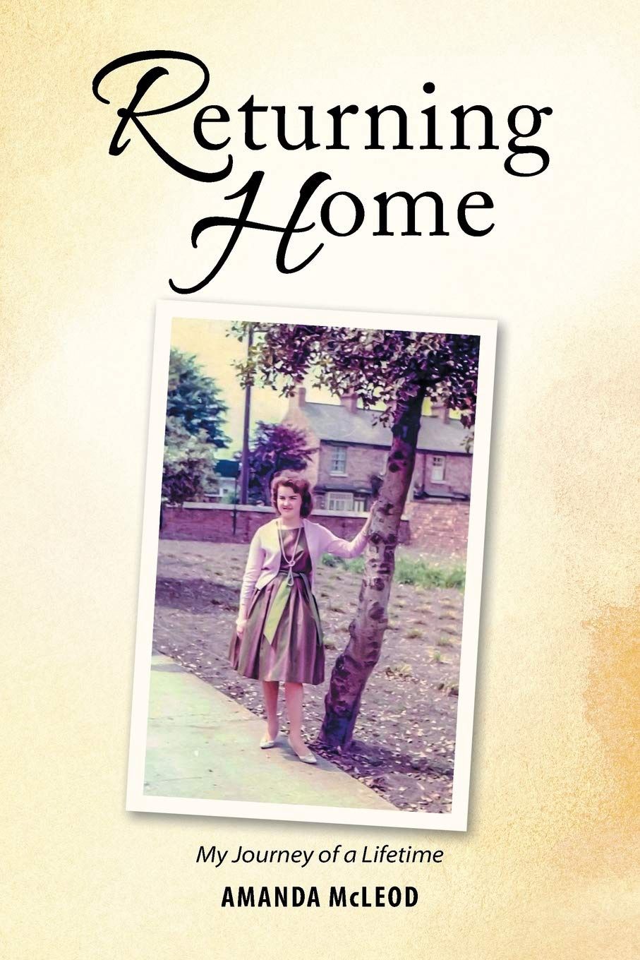 Paperback - Returning Home, by Amanda McLeod