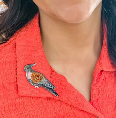 Kulupatji (Crested Pigeon) Brooch