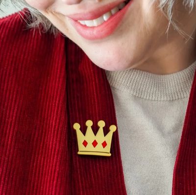 Crown Simplified Mini Brooch