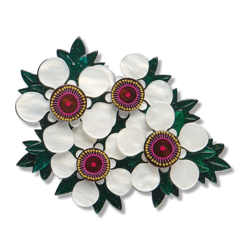 Manuka Brooch