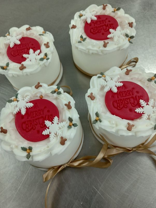 Brandy Christmas Fruit Cakes