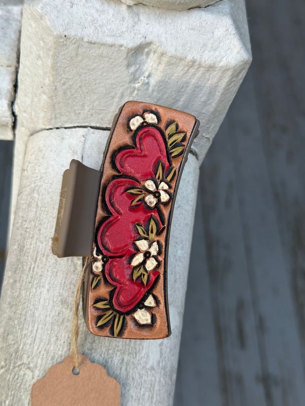 3 Inch Triple Heart Claw Clip