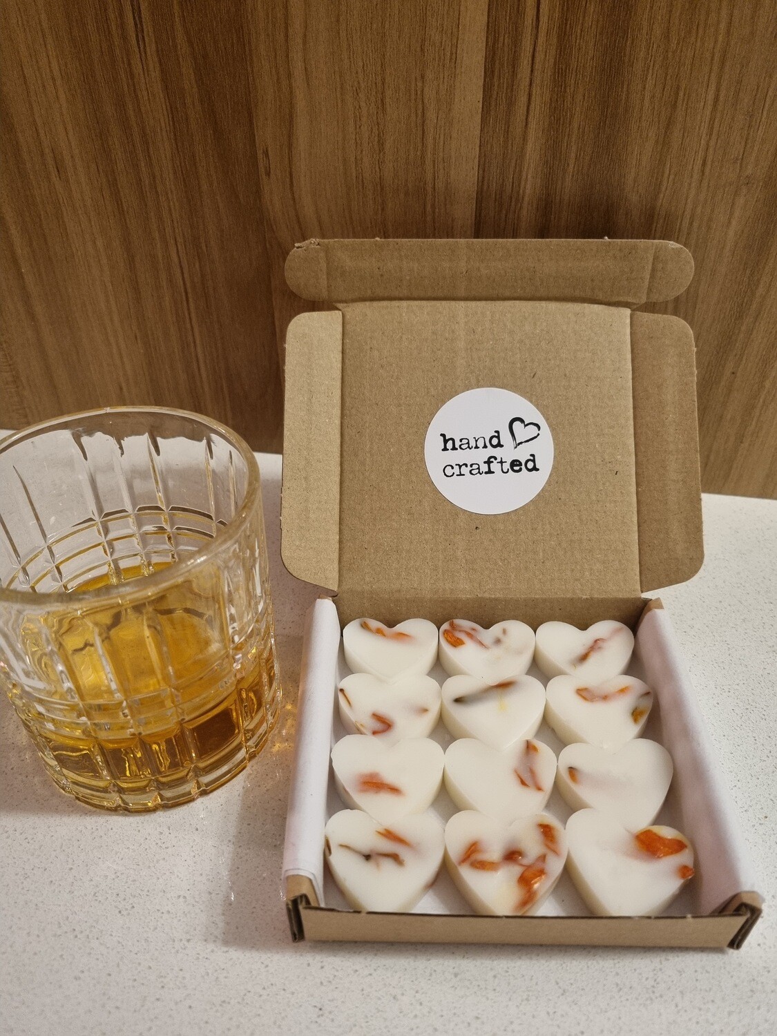 &#39;Vanilla Whiskey&#39; - 12 small wax melts