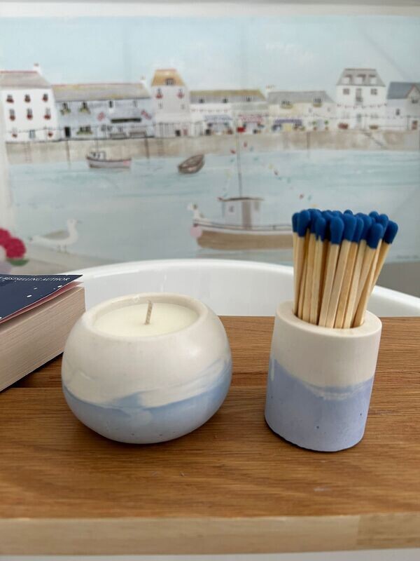 &#39;Rock Salt &amp; Driftwood&#39; - small 100g candle &amp; match pot