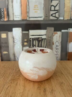 &#39;Radiant&#39; - essential oil 100g candle