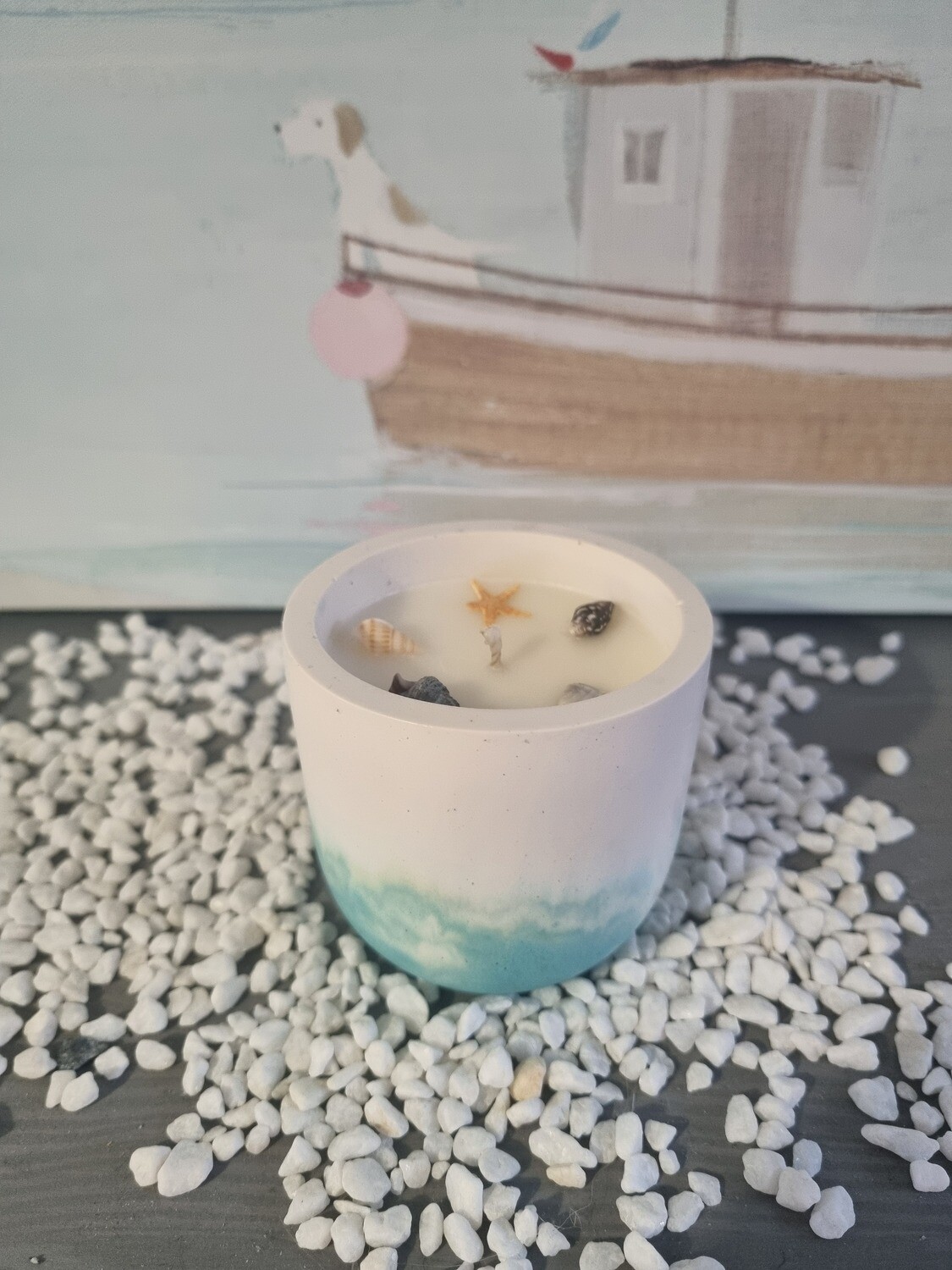 &#39;Seaside Serenity - Lemongrass &amp; Bergamot&#39; - 180g candle