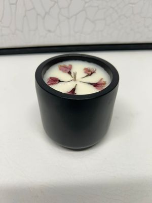 &#39;Relax &amp; Unwind&#39; - 180g candle