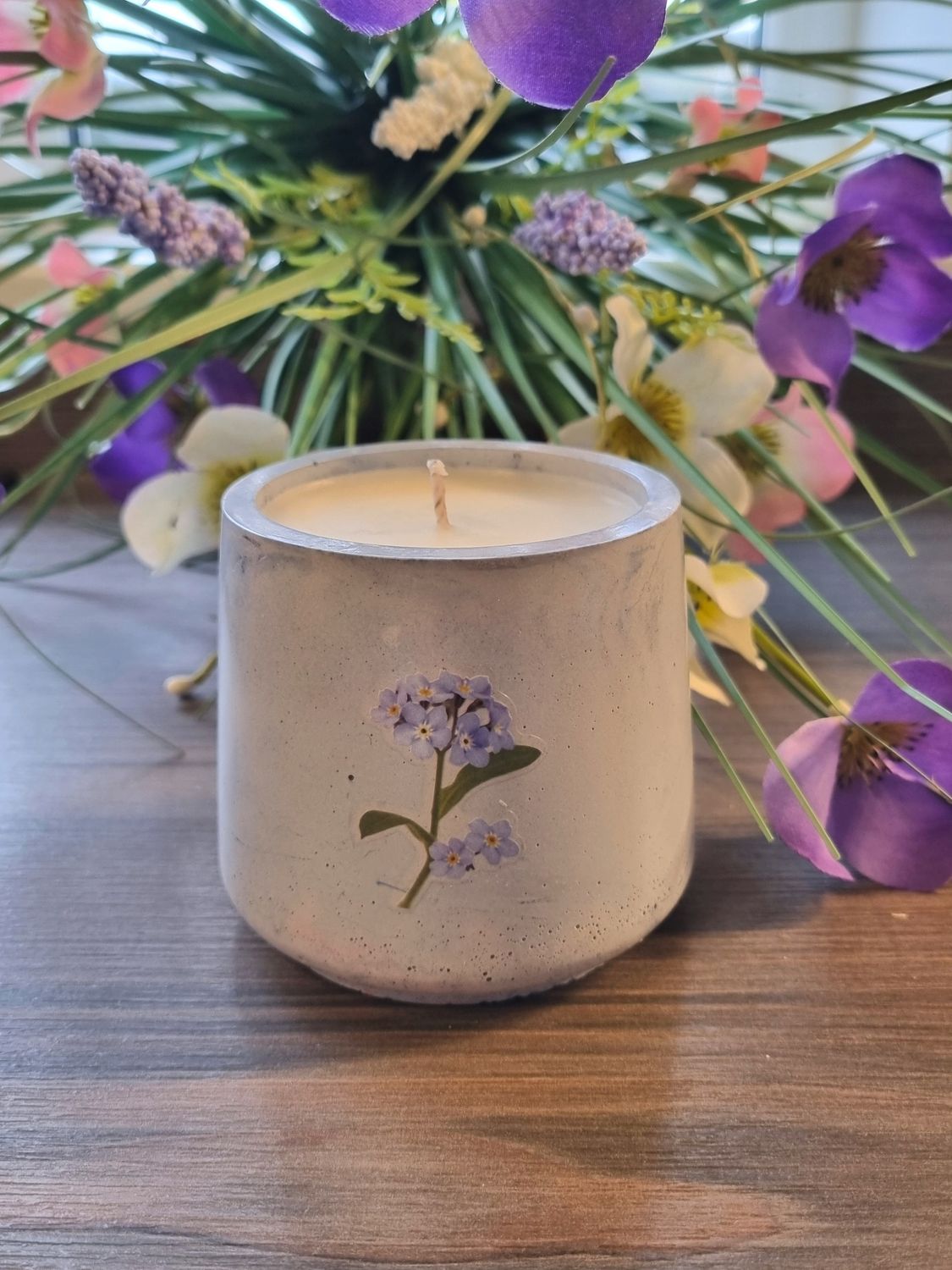 &#39;Floral Bouquet&#39; - 200g candle