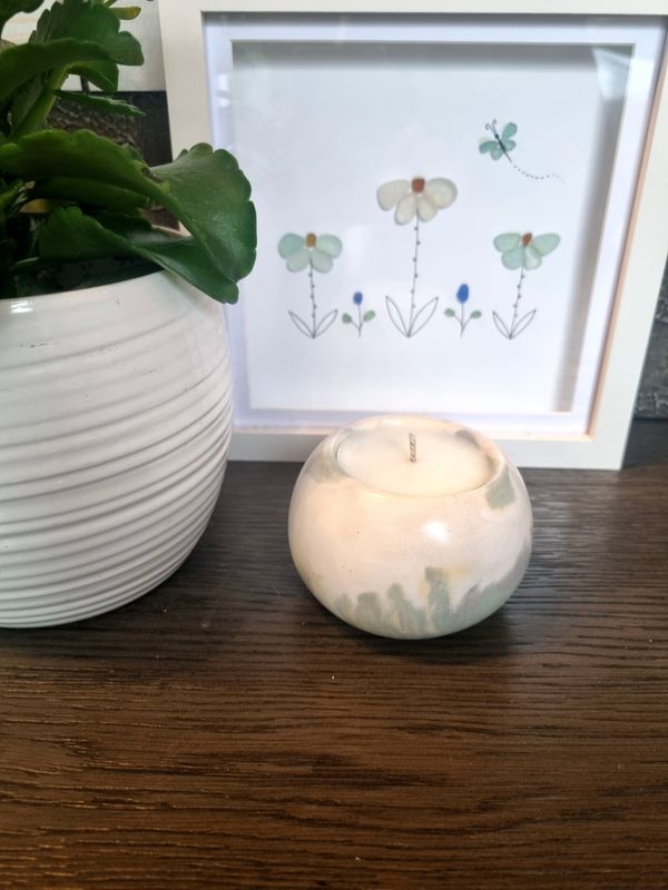 &#39;Rosemary &amp; Bay&#39; - 100g candle