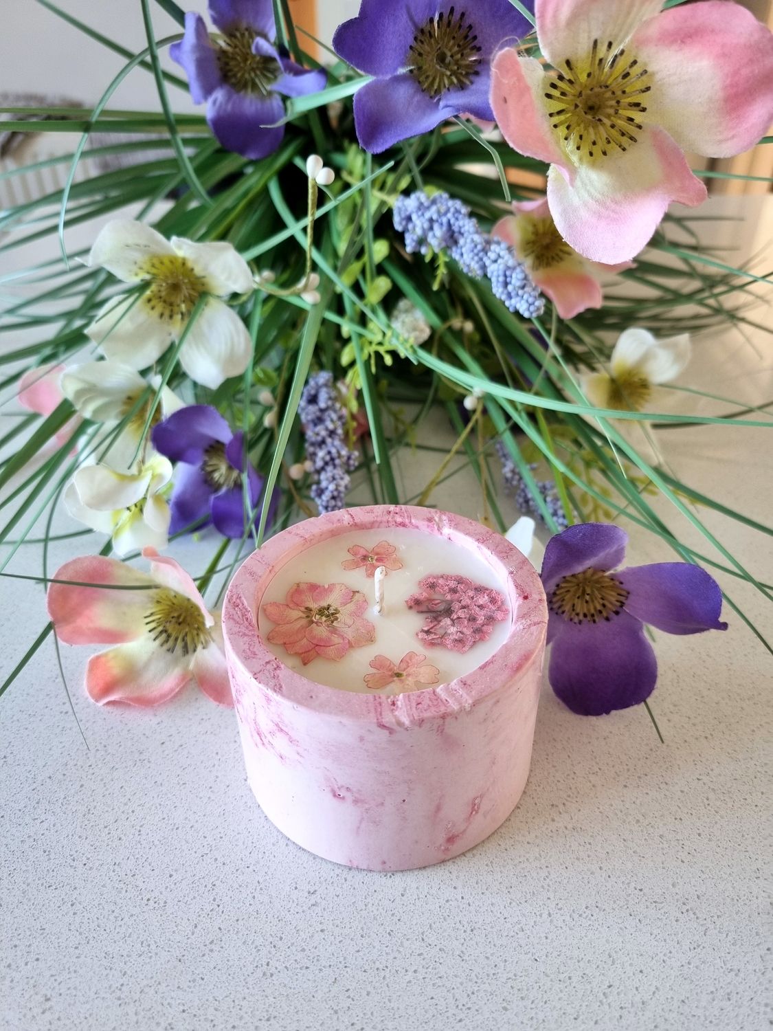 &#39;Wildflowers &amp; Woodlands&#39; - 12g candle
