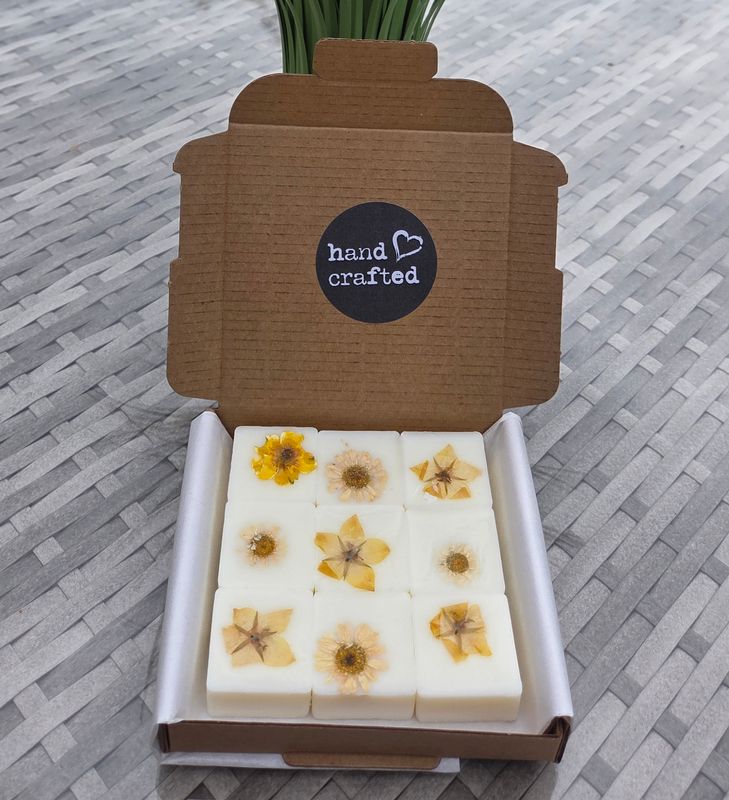 &#39;Lemon Verbena&#39; - large wax melts