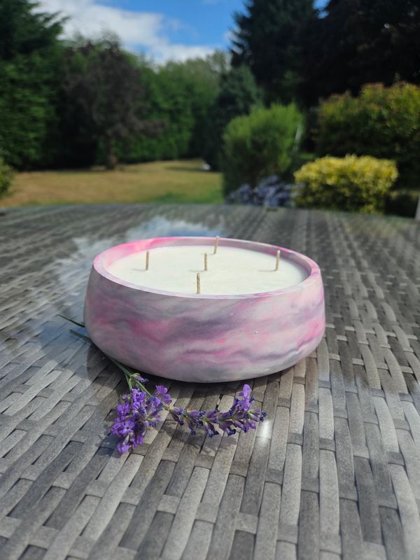 &#39;Lemongrass &amp; Lavender&#39; - 5-wick 650g candle