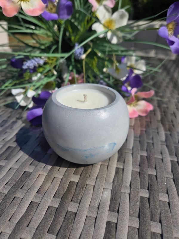 &#39;Grey Vetiver&#39; - 100g candle
