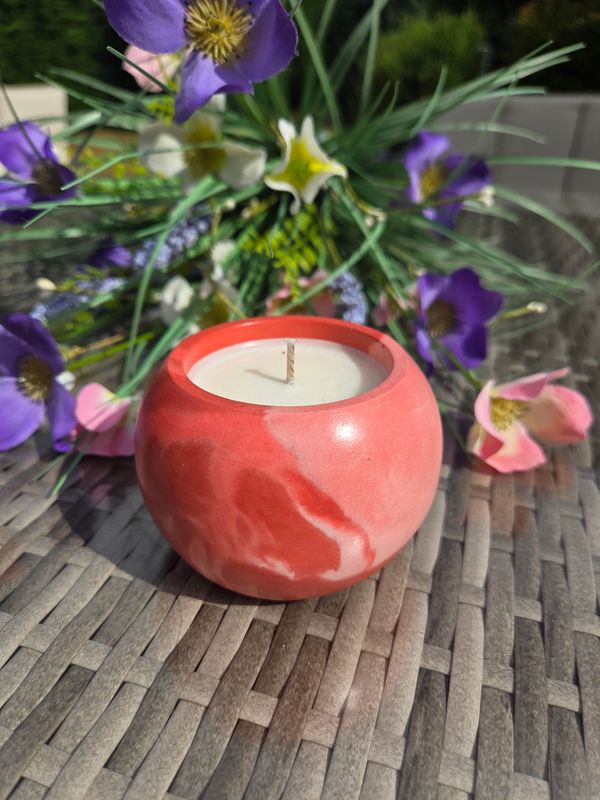 &#39;Raspberry &amp; Rose&#39; - 165g candle