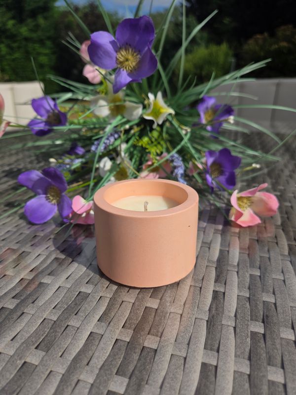 &#39;Mandarin &amp; Sandalwood&#39; - 120g candle
