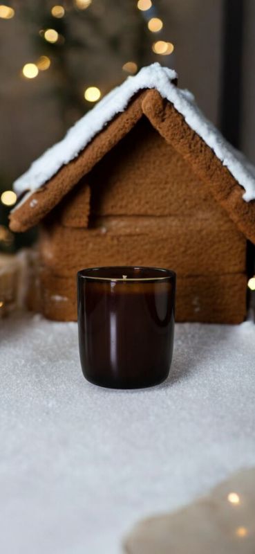&#39;Gingerbread&#39; - 220g candle
