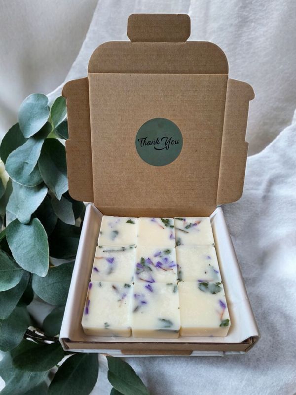 &#39;Peppermint &amp; Eucalyptus&#39; - 9 large wax melts