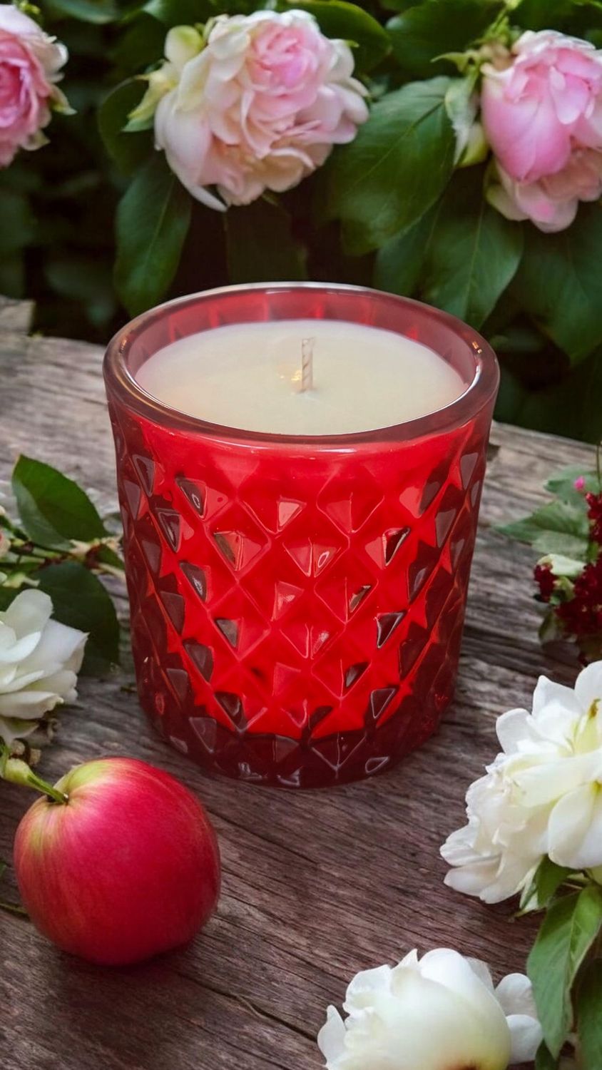 'Peony &amp; Blush' - 185g candle