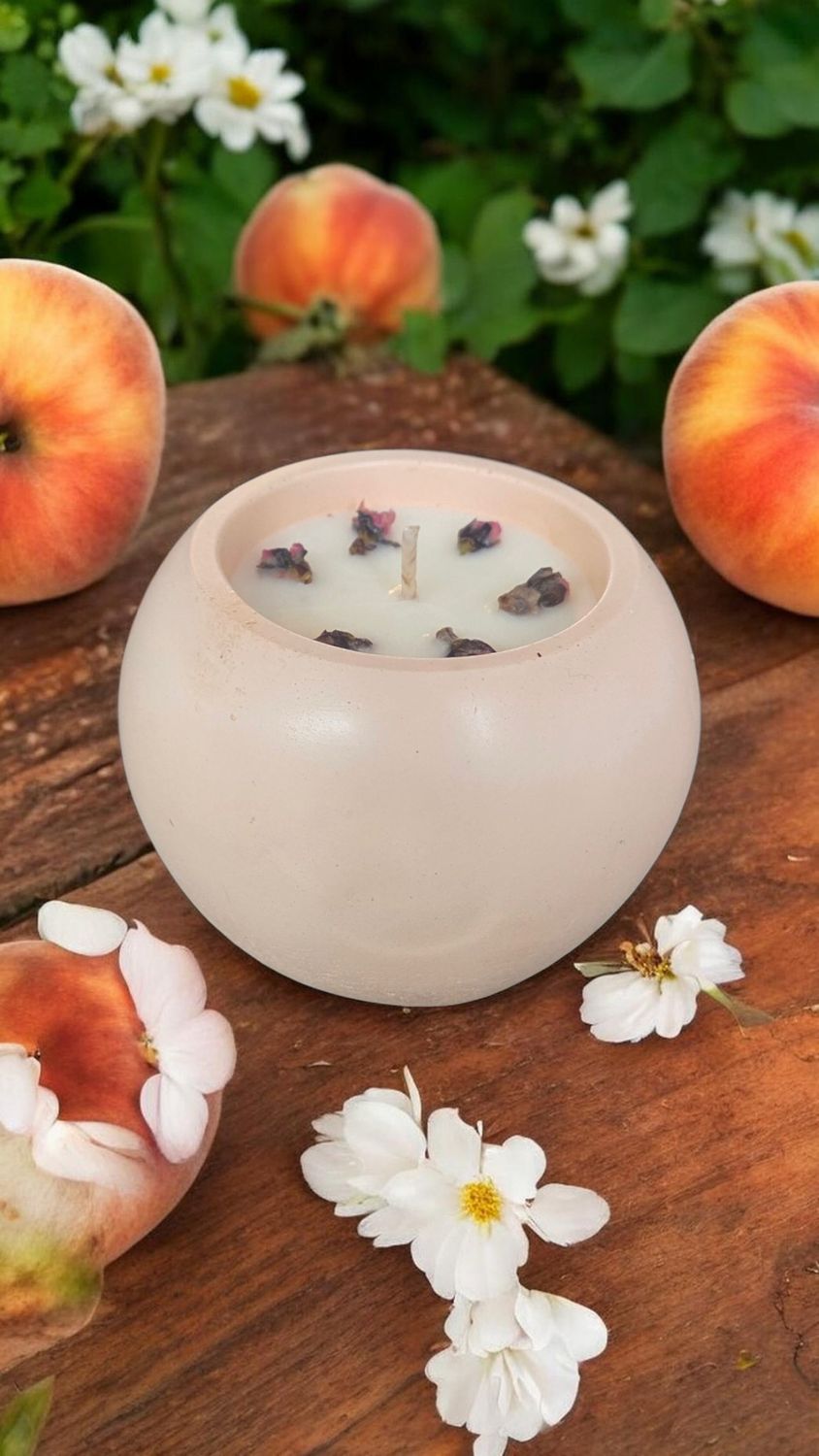 'Sweet Peach Blossom' - 165g candle (handmade pot)