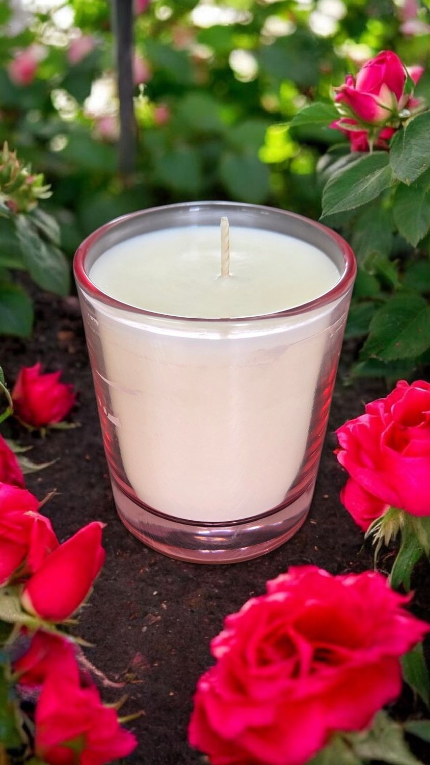 'Roses' - 165g candle
